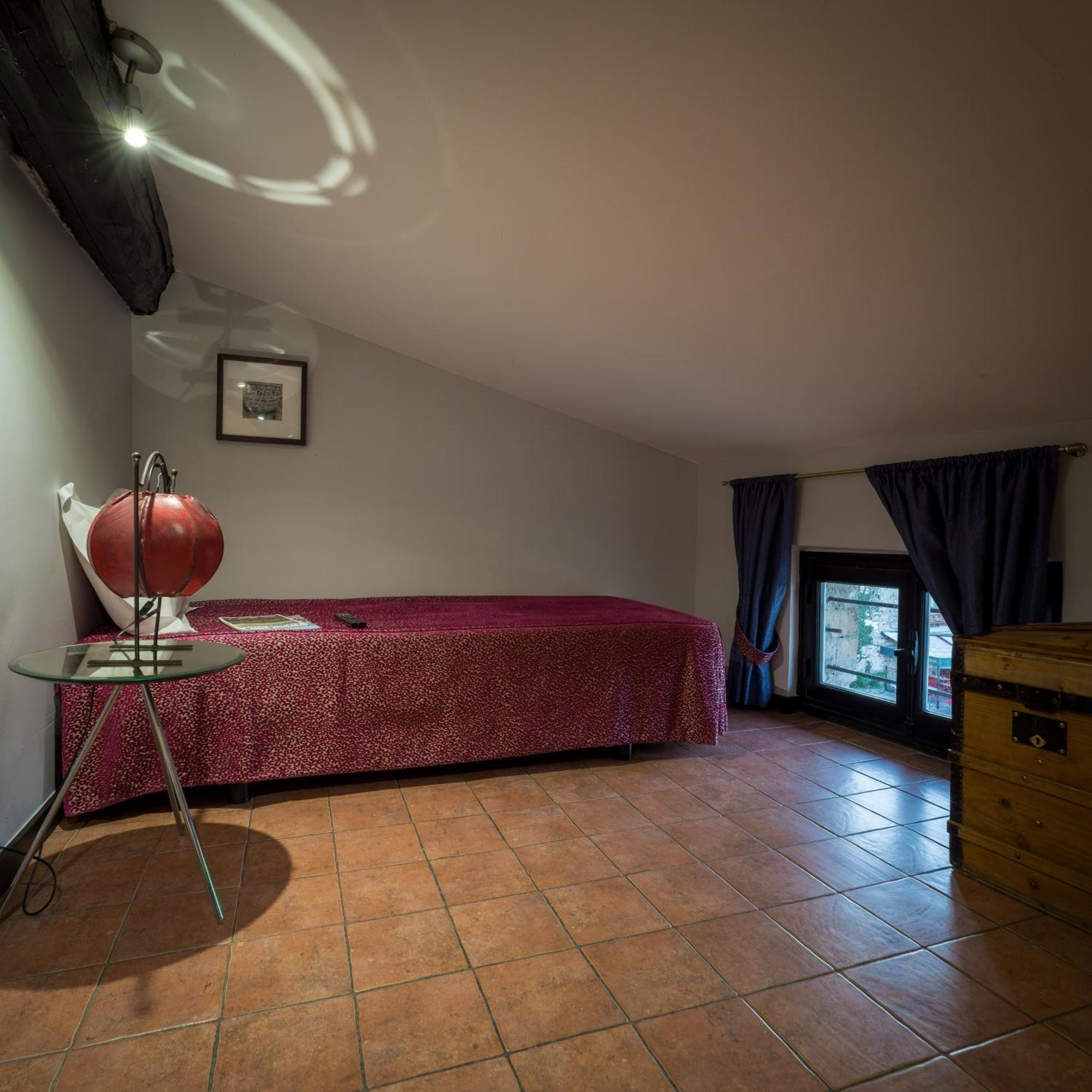 Le Grimaldi Bed & Breakfast กาญเนอ-ซูร์-แมร์ ภายนอก รูปภาพ